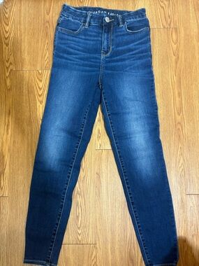 American Eagle Outfitters Curvy Skinny Jeans in Mid/Dark Blue Wash
